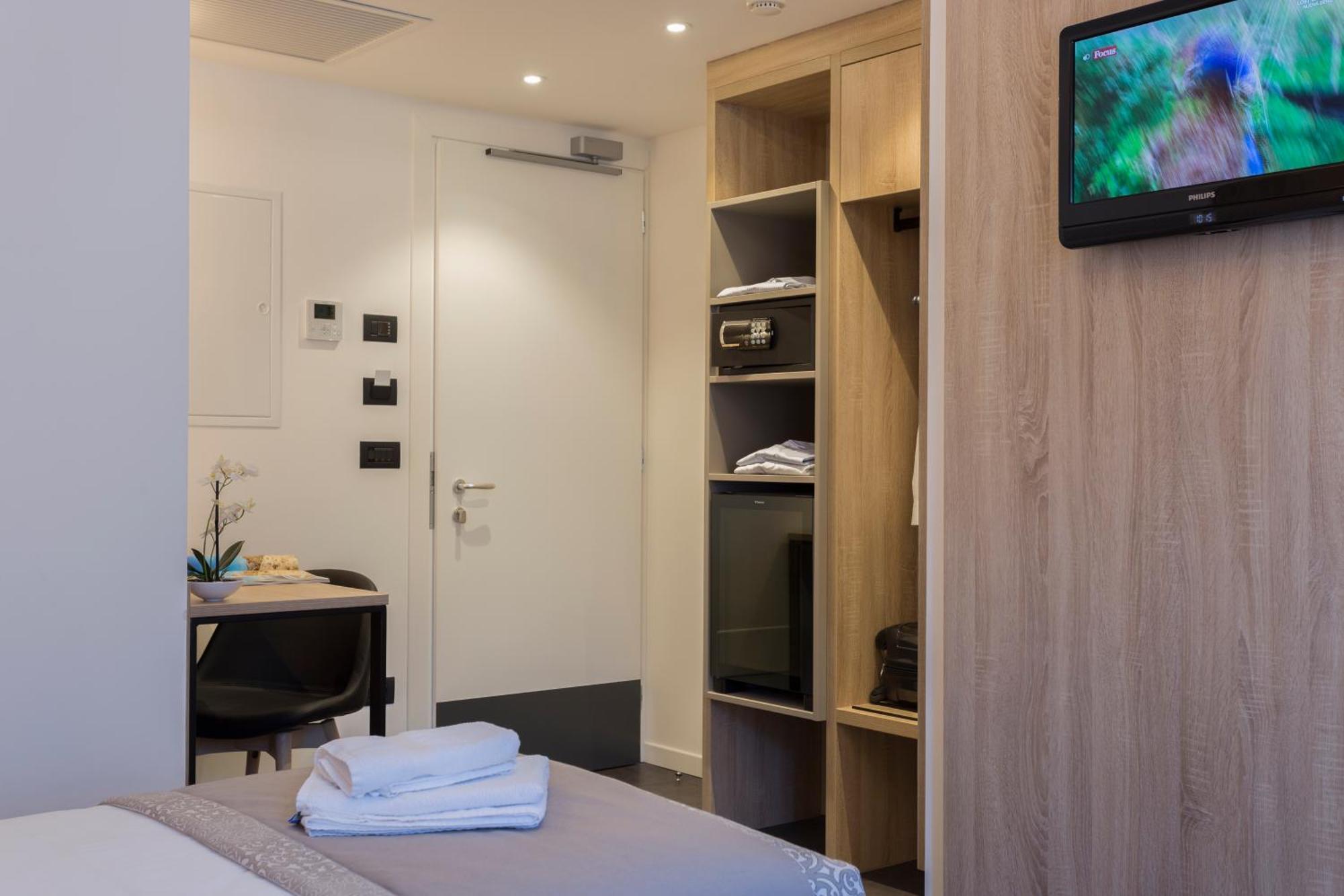 Single Room