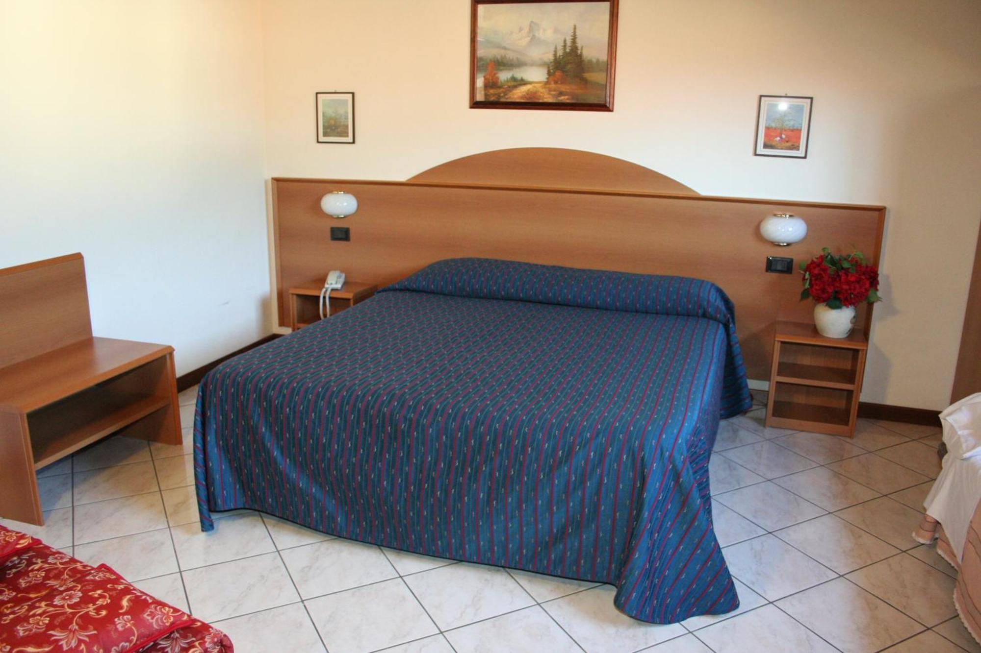 Chambre Double ou Lits Jumeaux