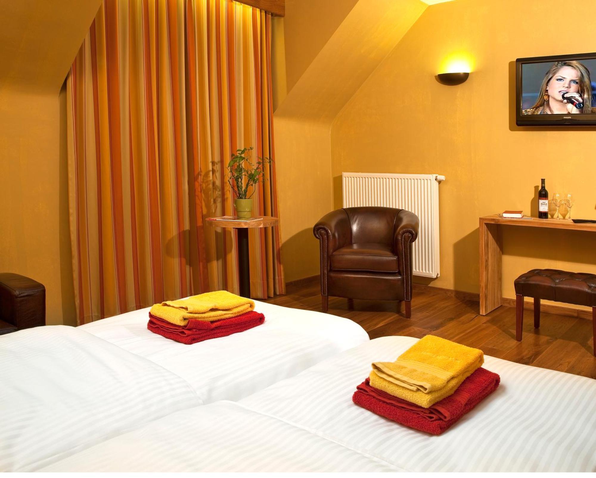Comfort Double or Twin Room