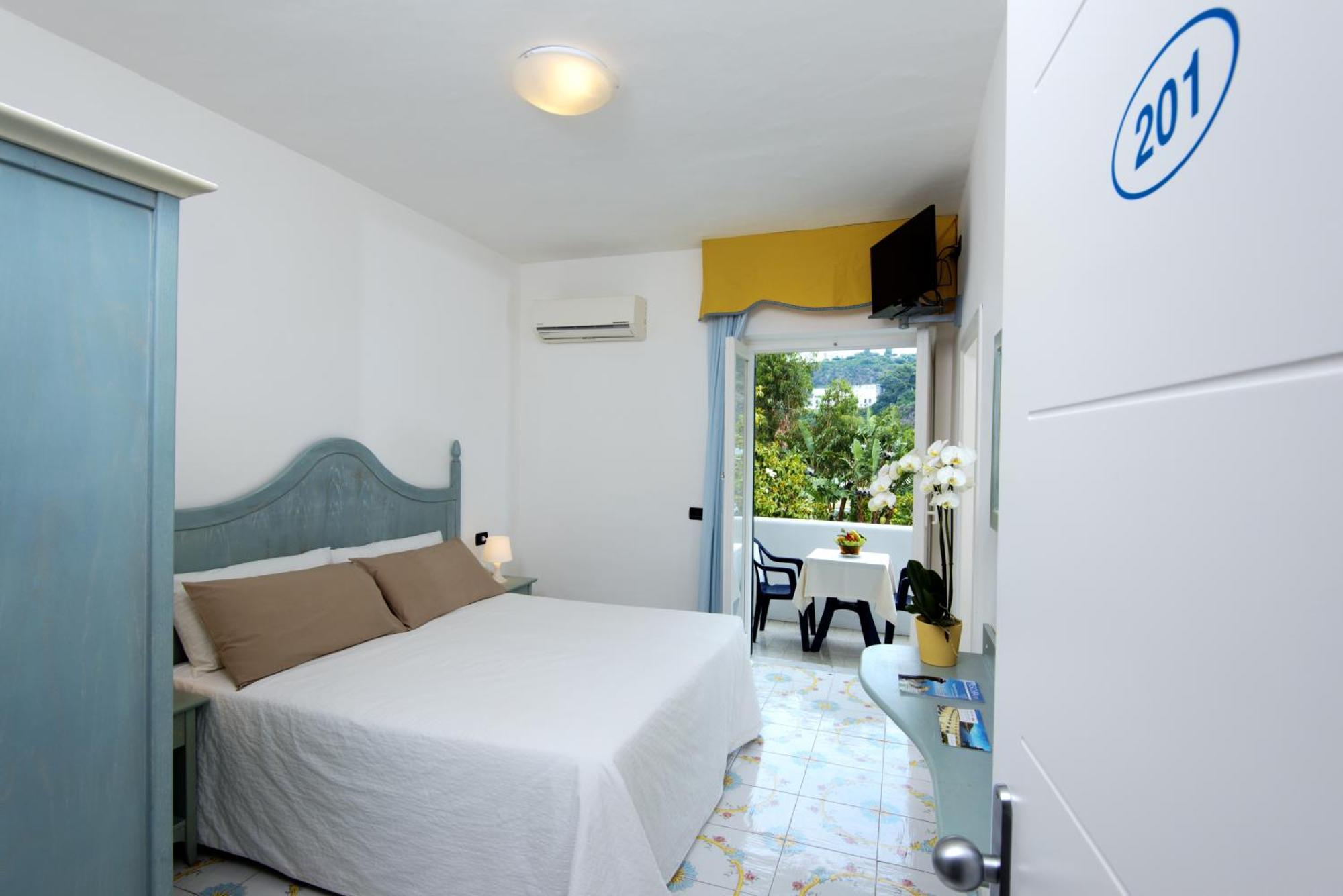 Double or Twin Room with Extra Bed