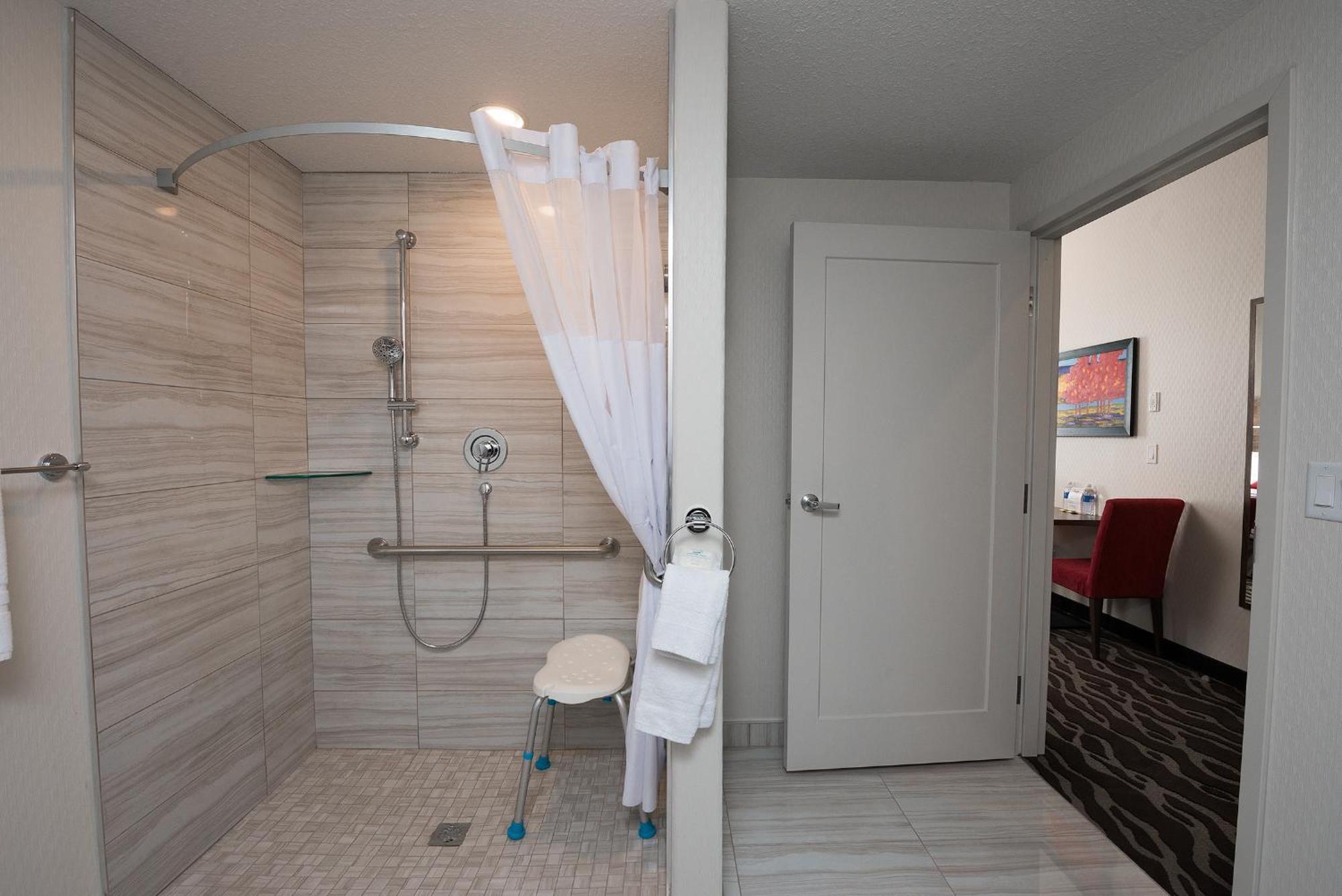 King Room - Disability Access