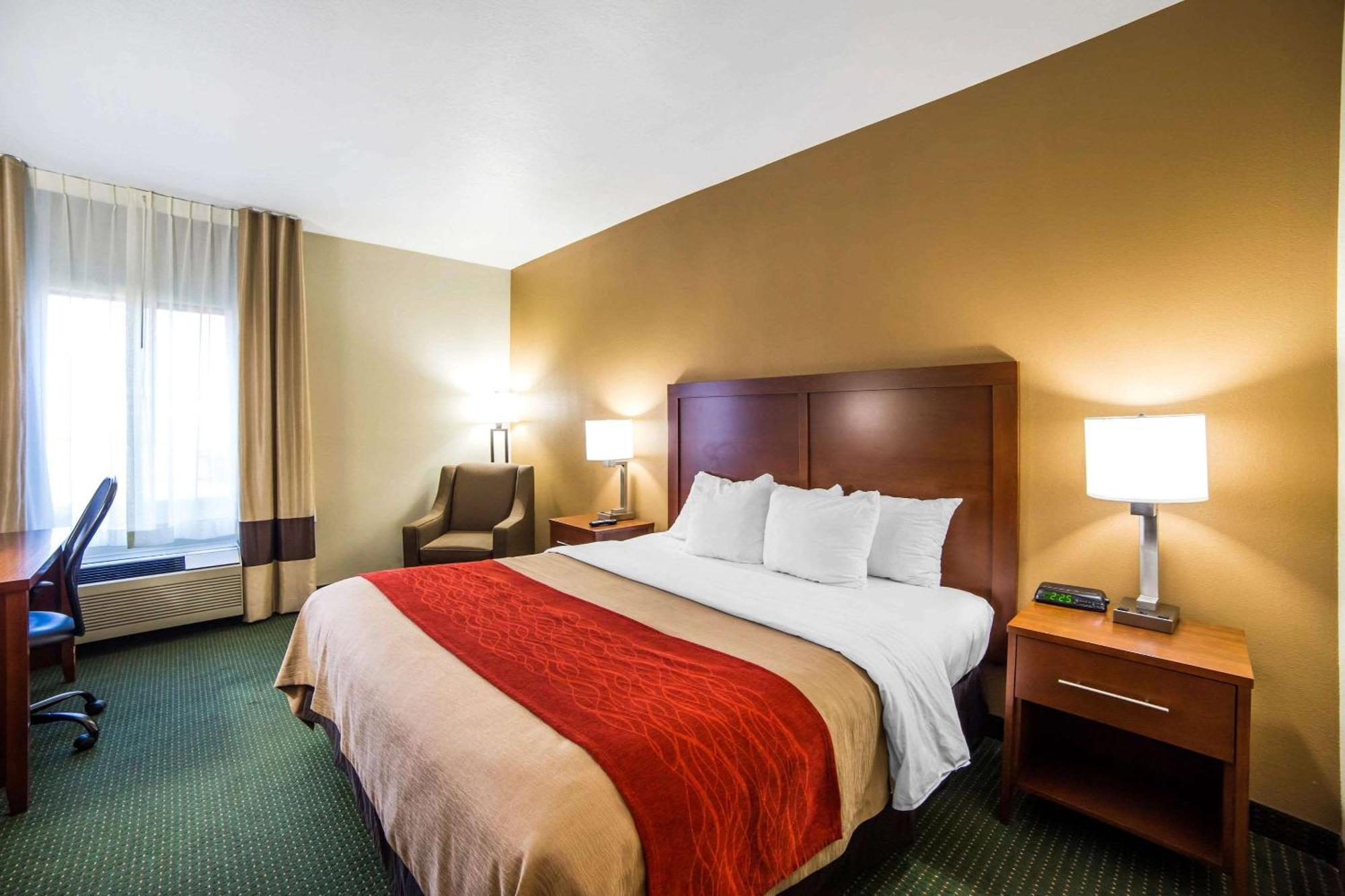 King Room - Disability Access/Non-Smoking