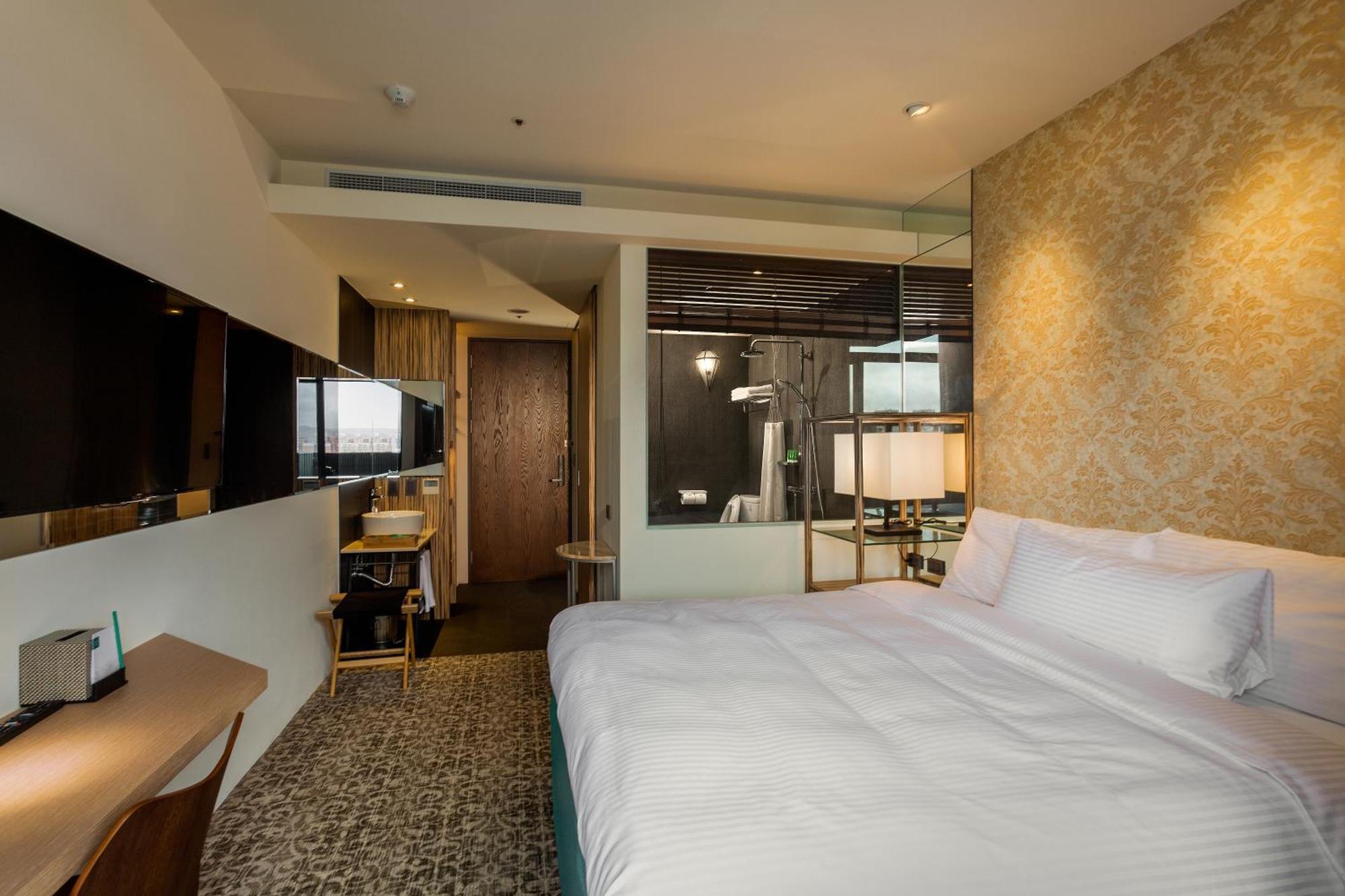 Elegance Double Room