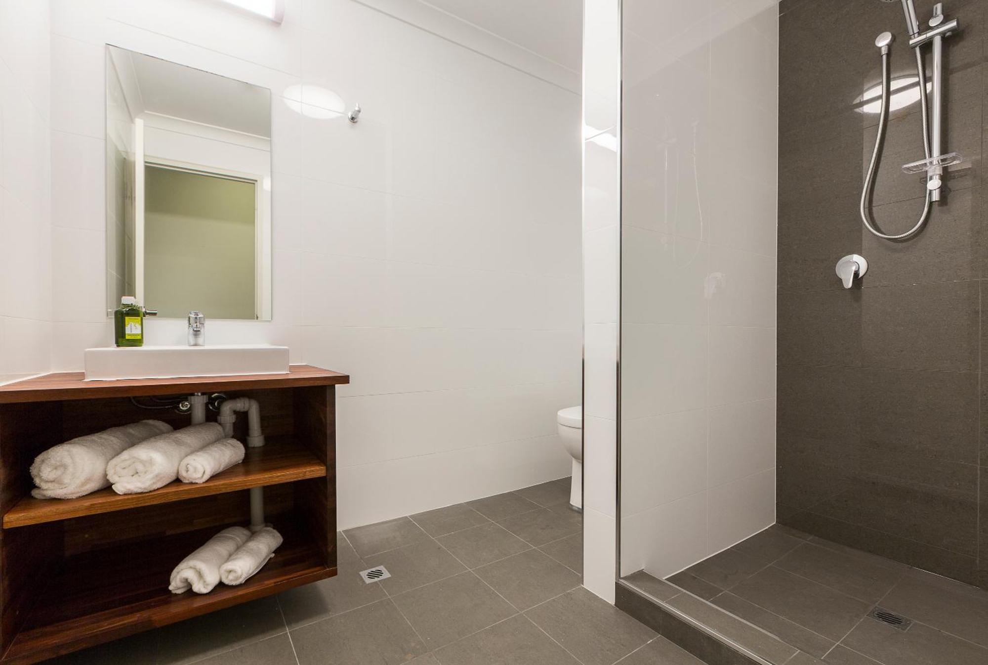 Deluxe Twin Room without Window