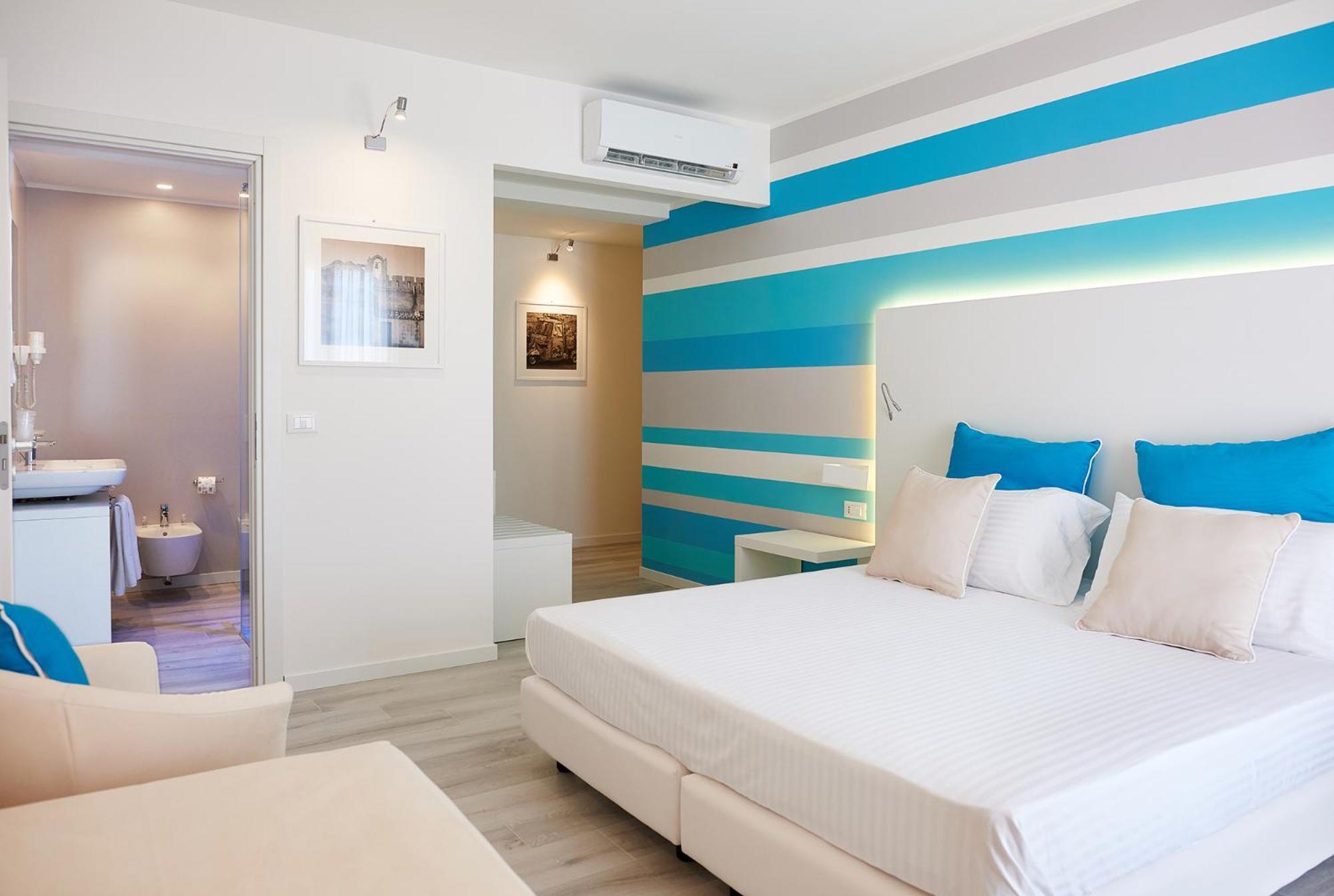 Quadruple Room with Balcony