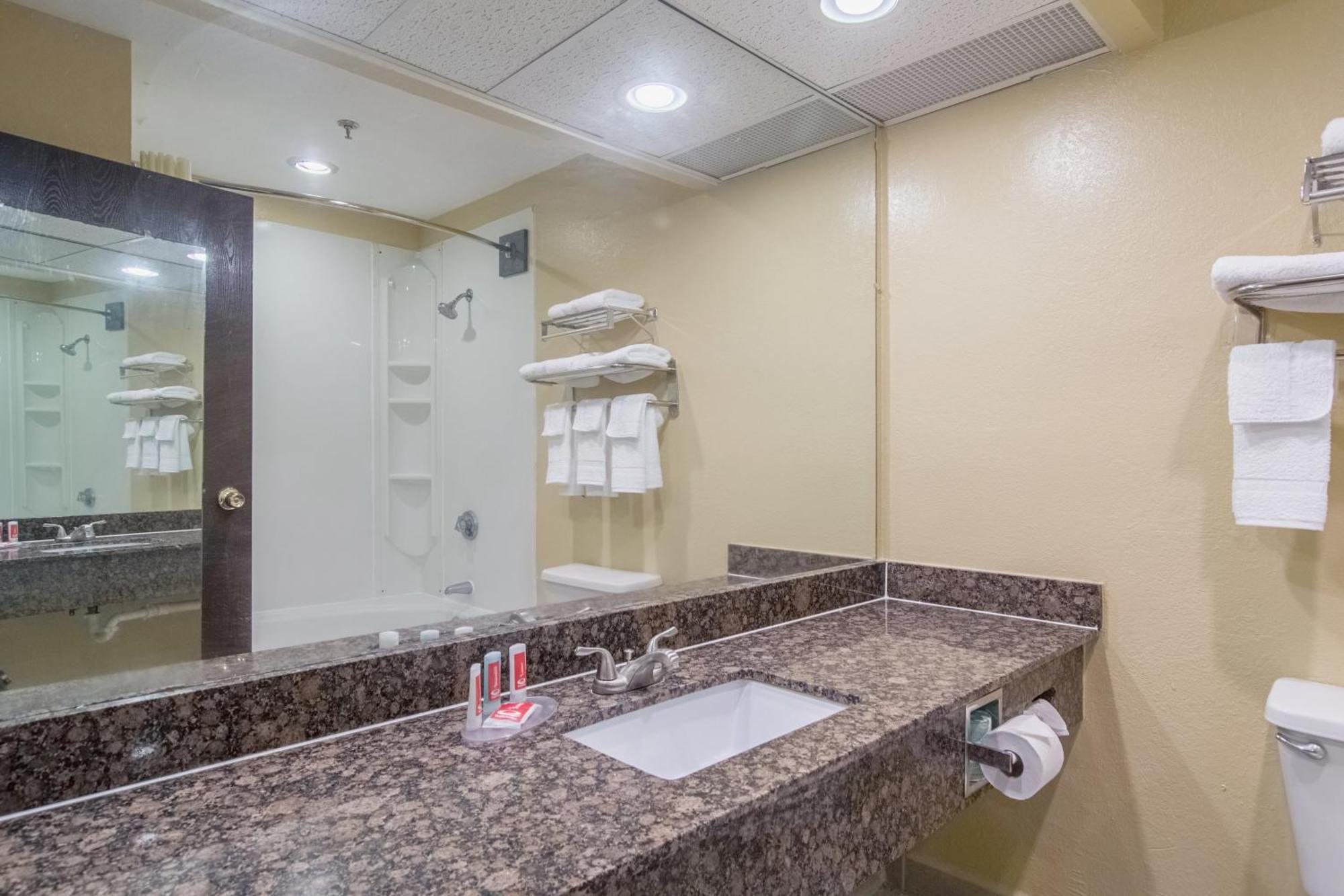 Double Room with Two Double Beds - Non-Smoking