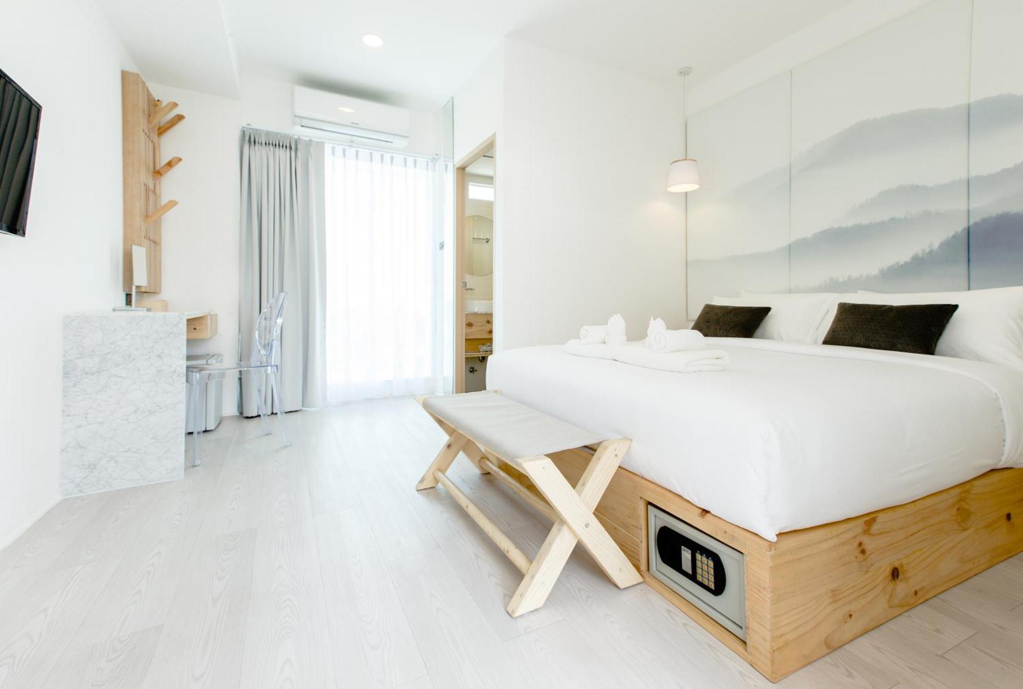 Double Room,1215847774:JPEG