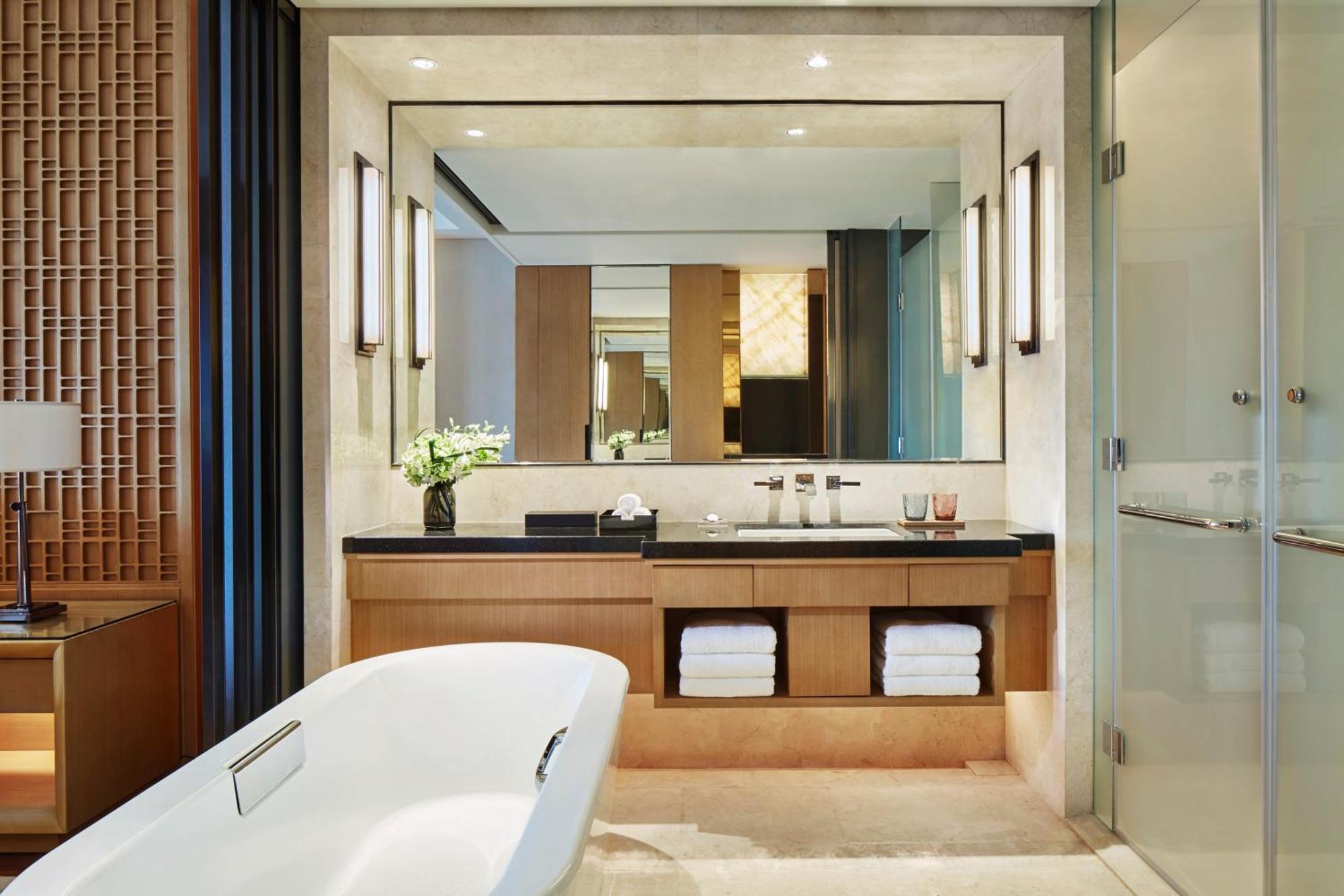 Club Deluxe Ocean Twin Executive level Guest room,1415325327:JPEG