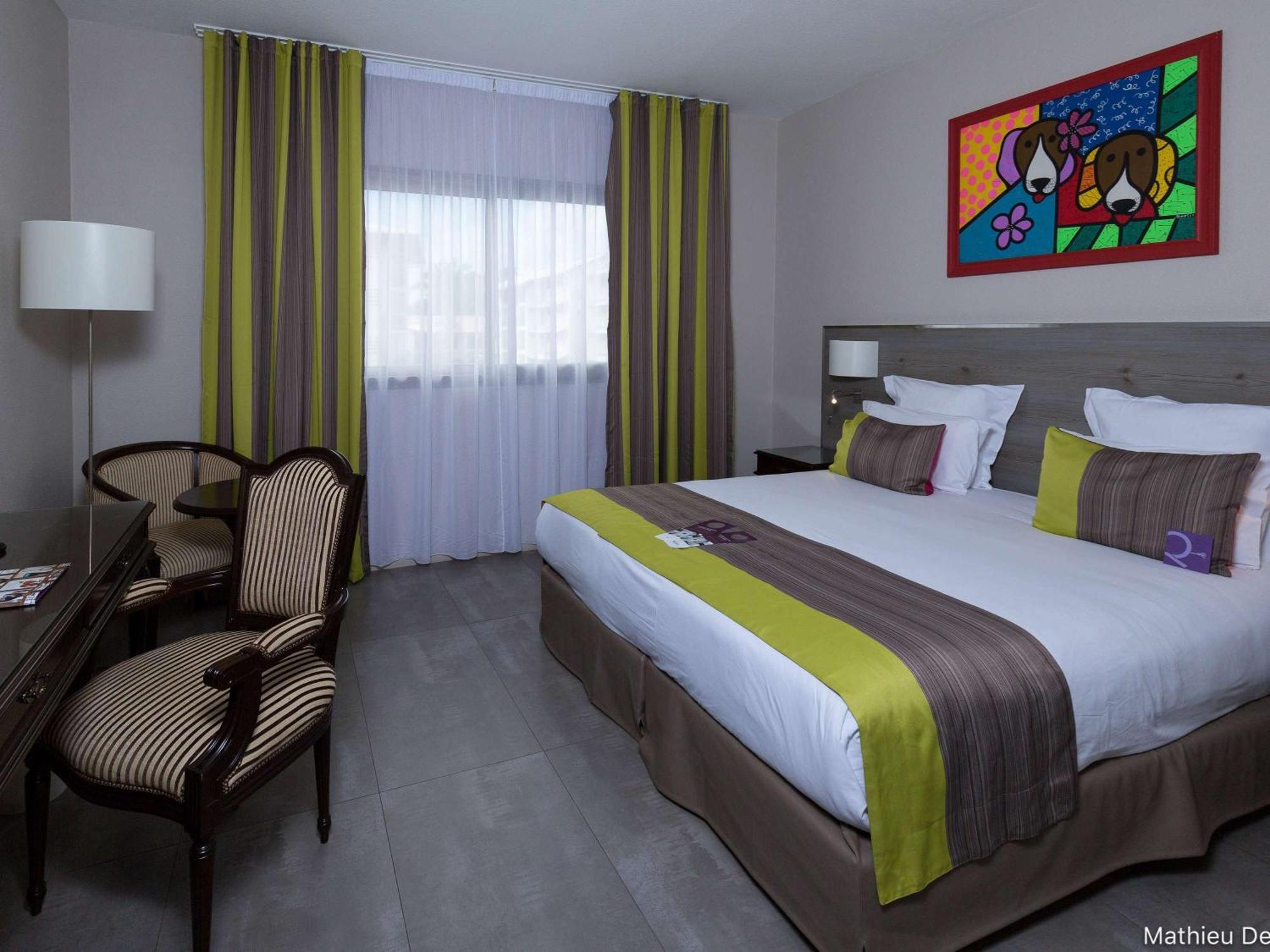 Standard King Room