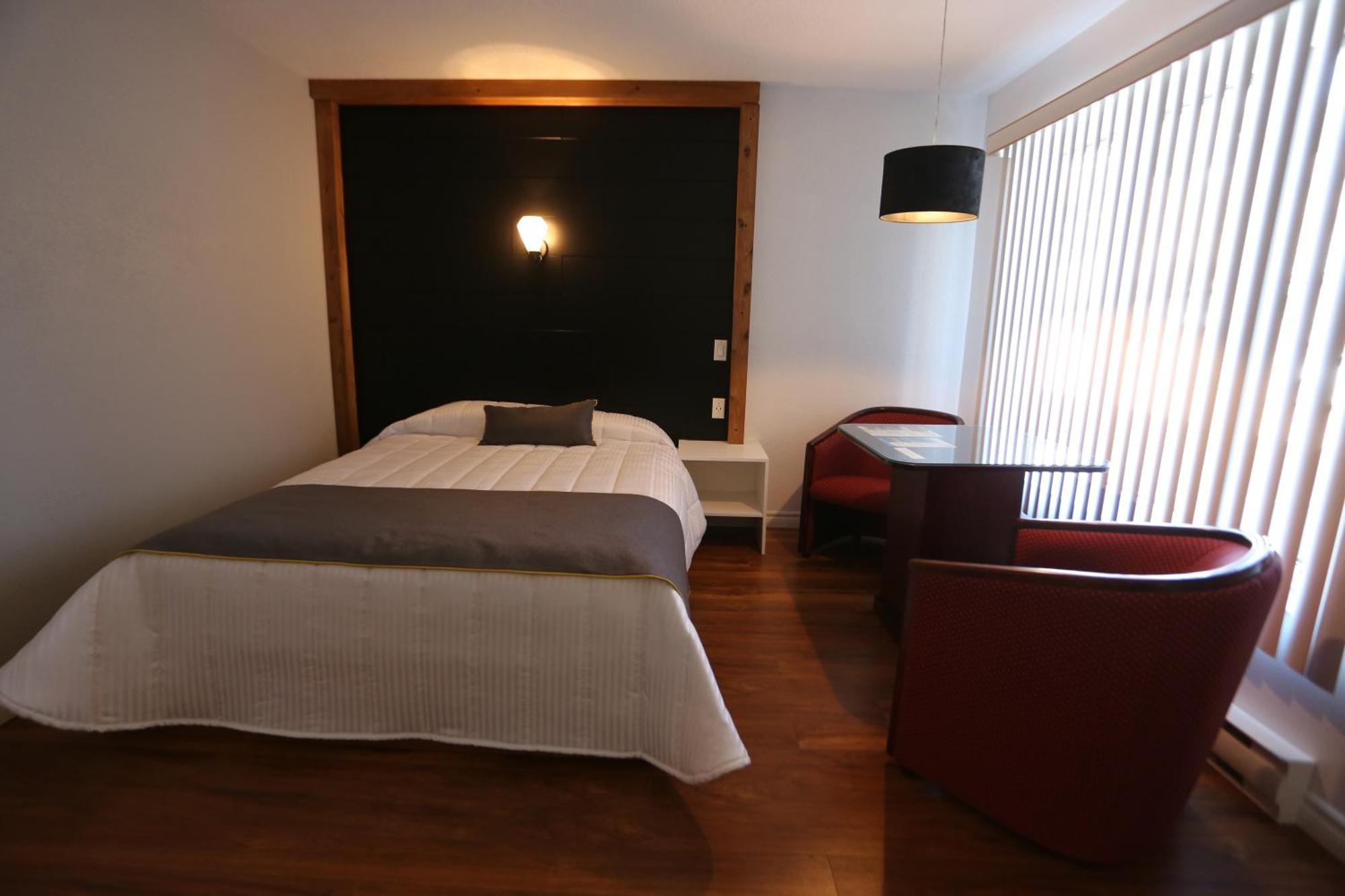 Superior Queen Room