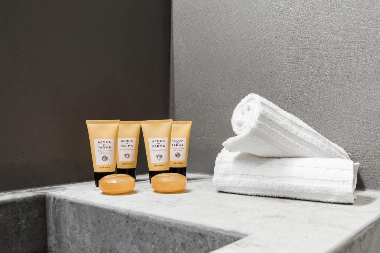 Standard Double Room,749990453:JPEG