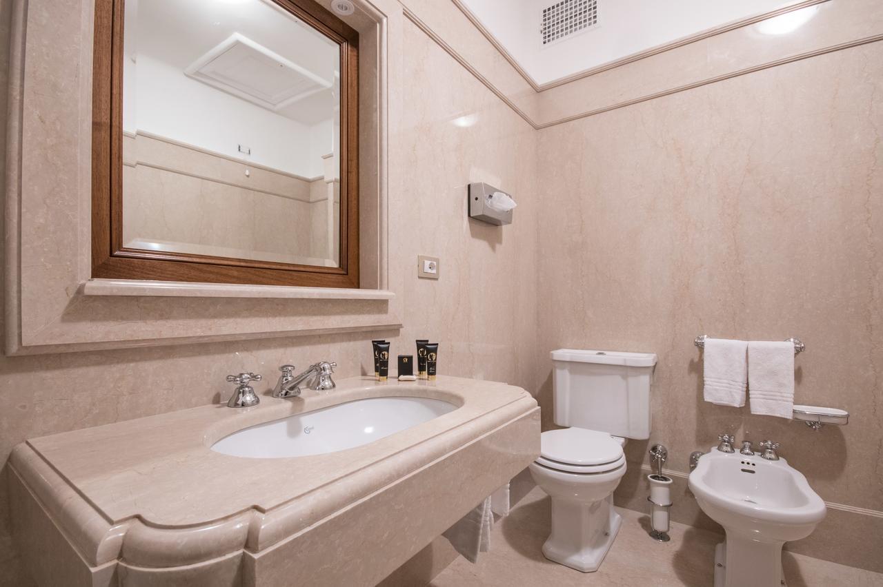 Suite with City View
