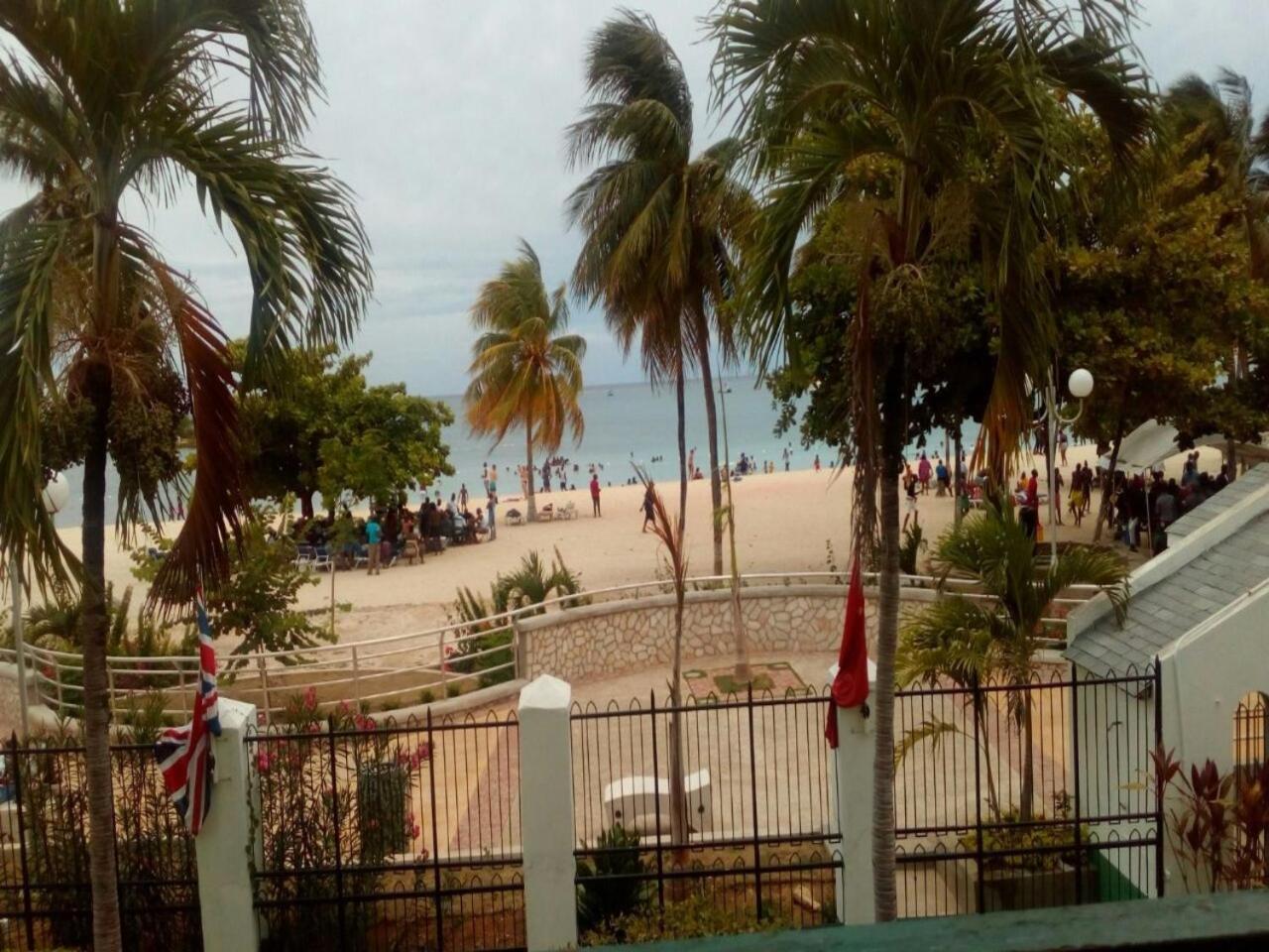 Studio Sea View
