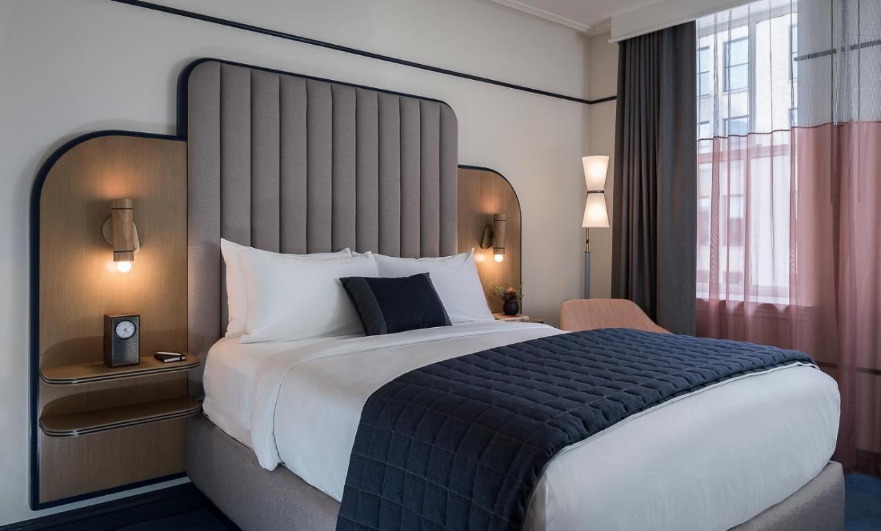 Quarto com Cama Queen-size