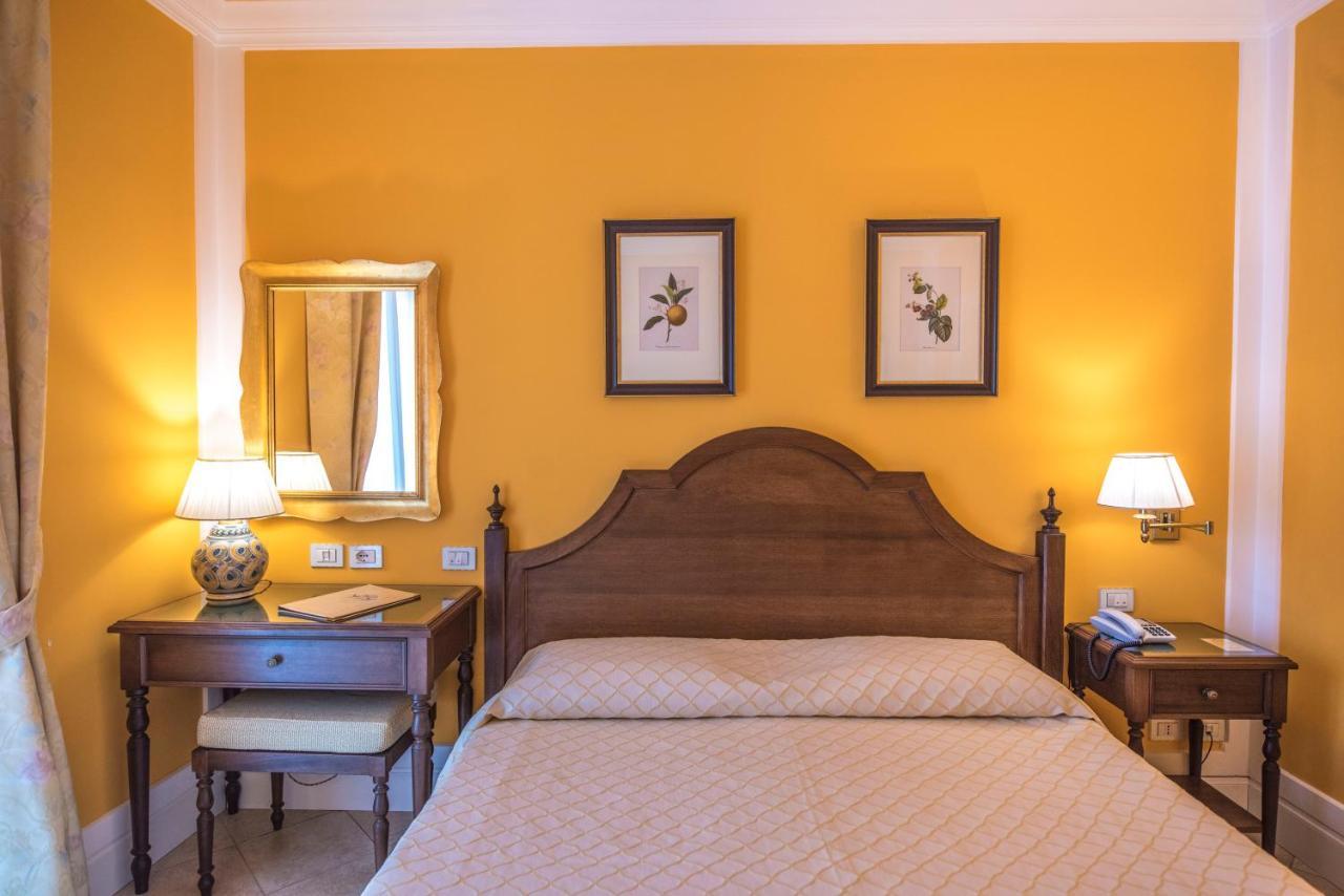 Standard Double/Twin Room