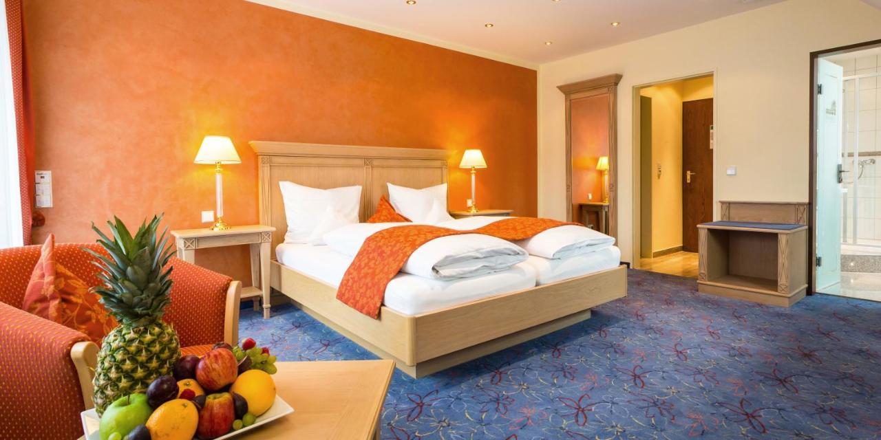 Doppelzimmer mit Balkon
