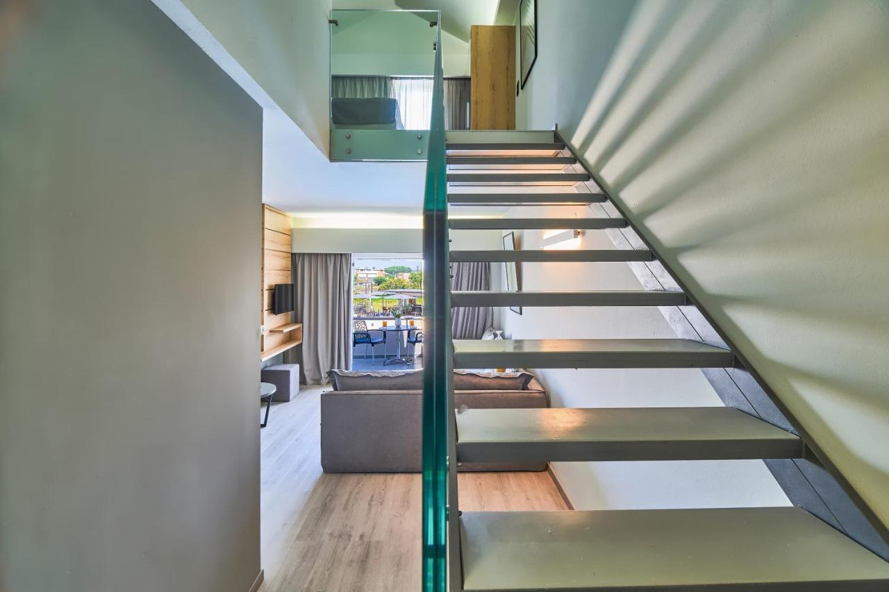 Apartment - Split Level