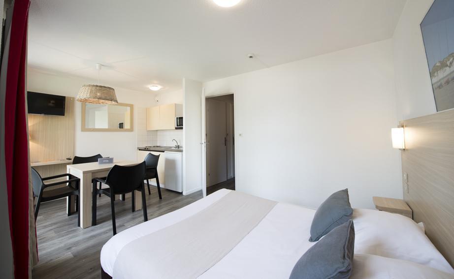 Studio Twin Beds,72177545:JPEG