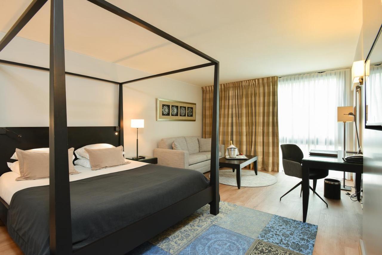 King Room with Lake View
