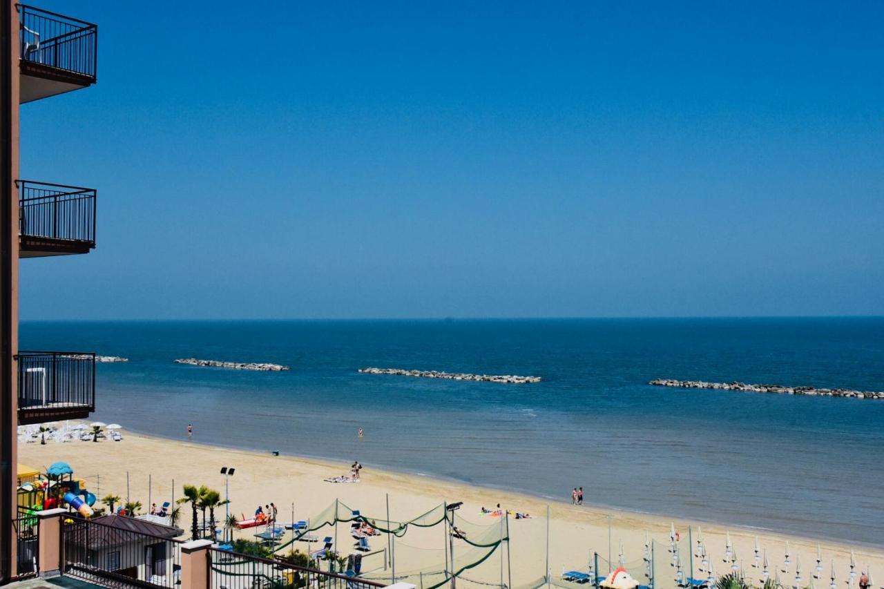 Superior Triple Room with Sea View