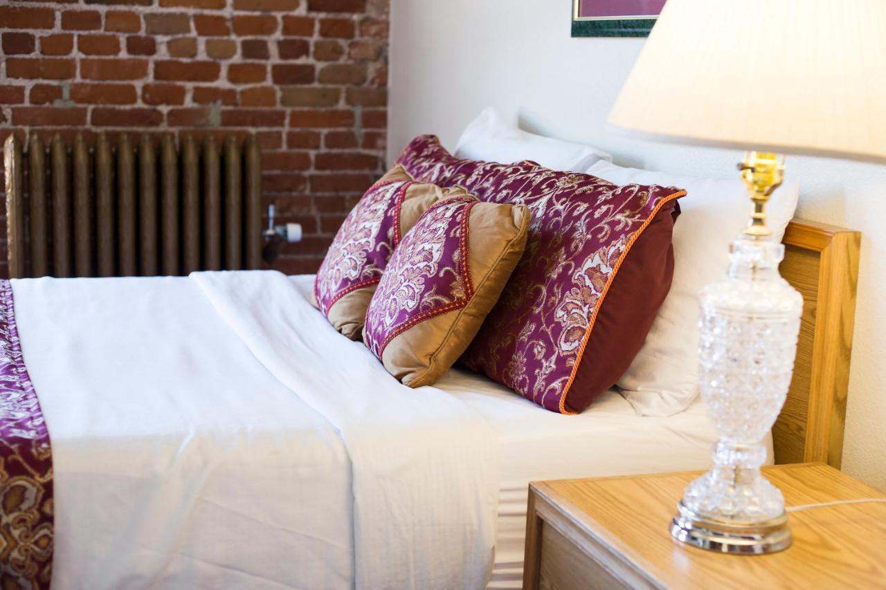 Superior Queen Room with Two Queen Beds