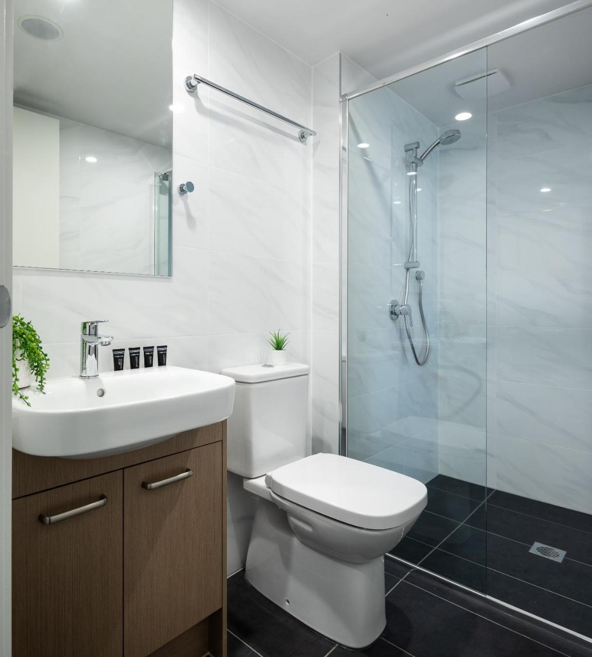 Two-Bedroom Suite with Kitchen
