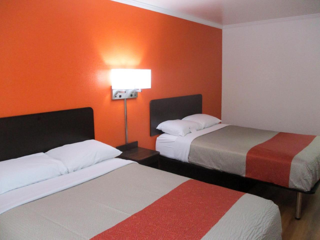 Deluxe Quadruple Room - Smoking