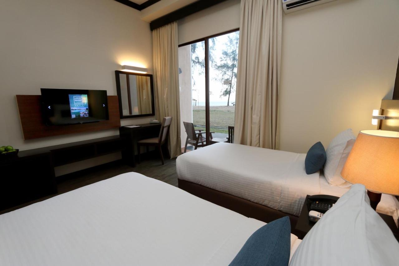 Superior Twin Room with Sea View