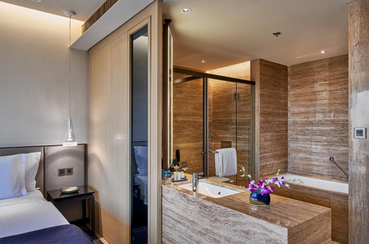 The Den Club Room