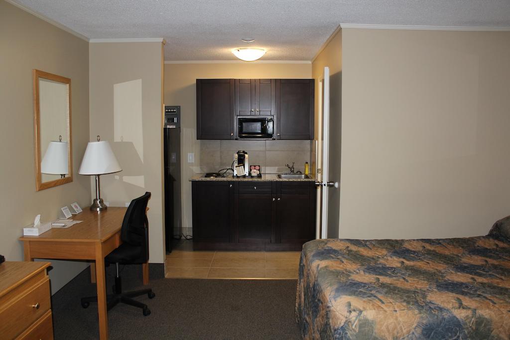 Double Room with Kitchenette