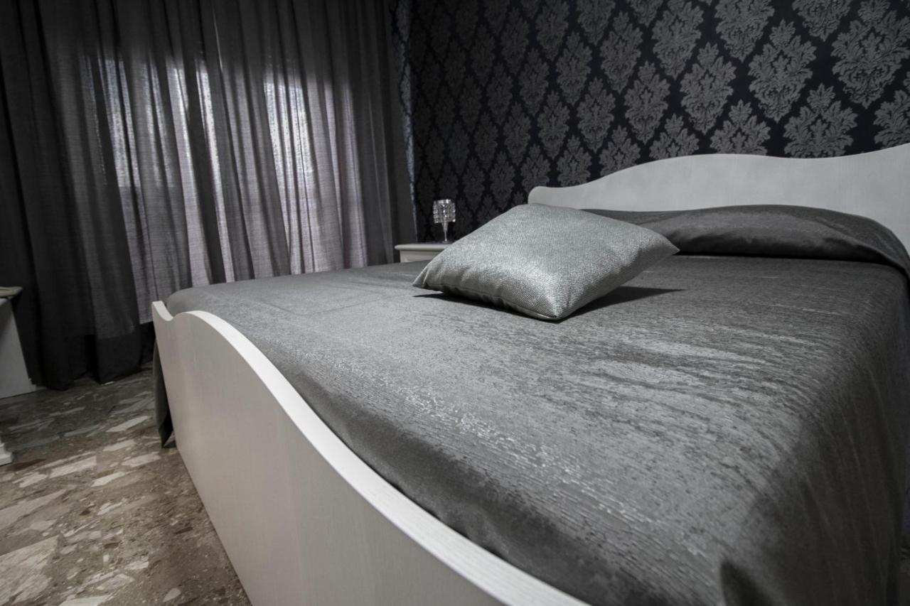 Deluxe Zimmer mit Kingsize-Bett