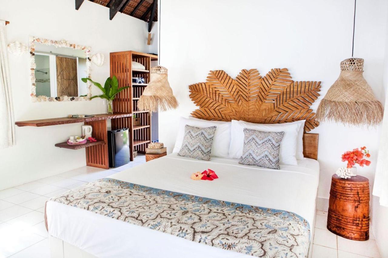 Studio Beachfront with Plunge Pool