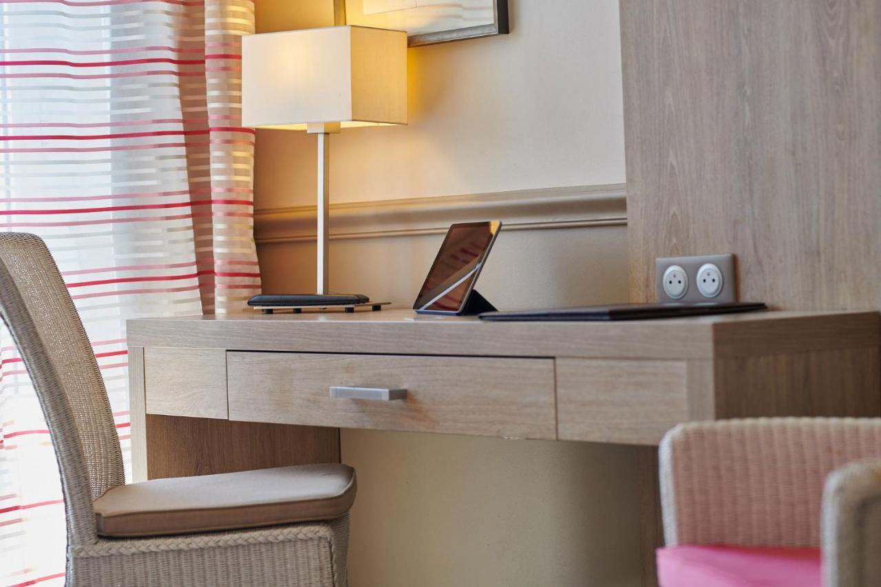 Deluxe Doppel-/Zweibettzimmer mit Meerblick