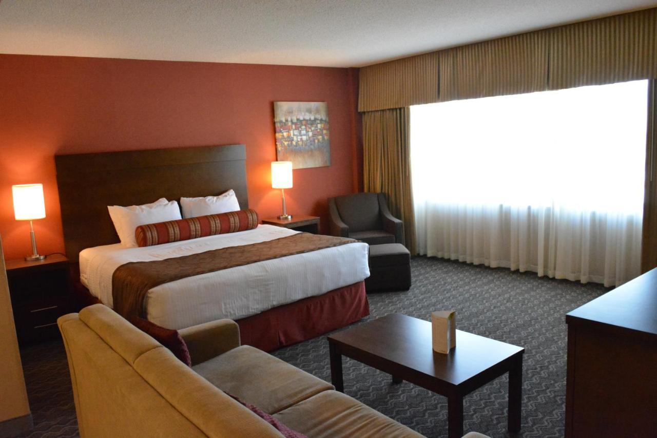 King Suite with Spa Bath