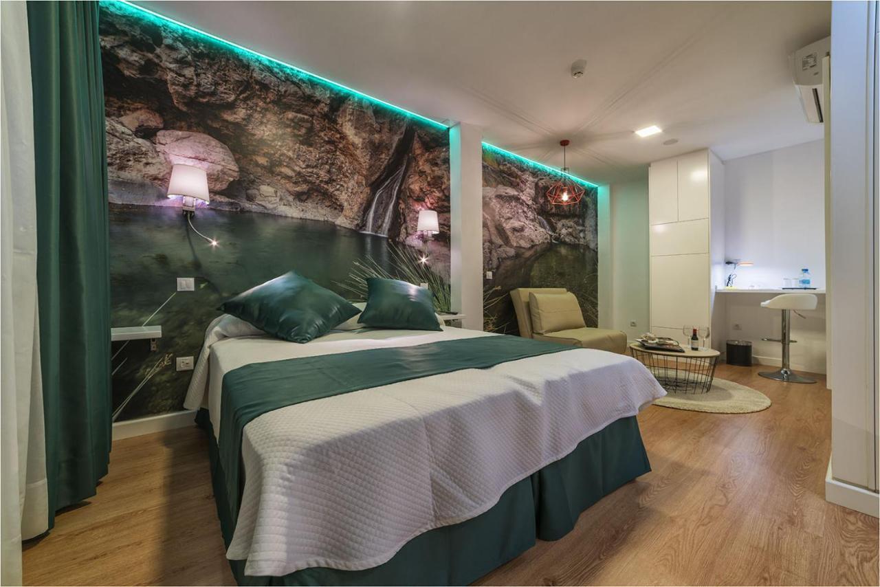 Junior Double Room