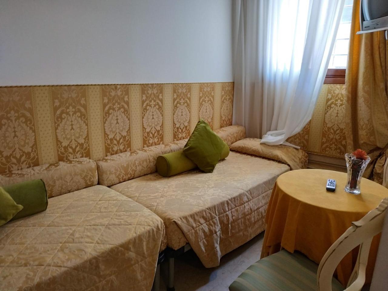 Suite with Private Bathroom