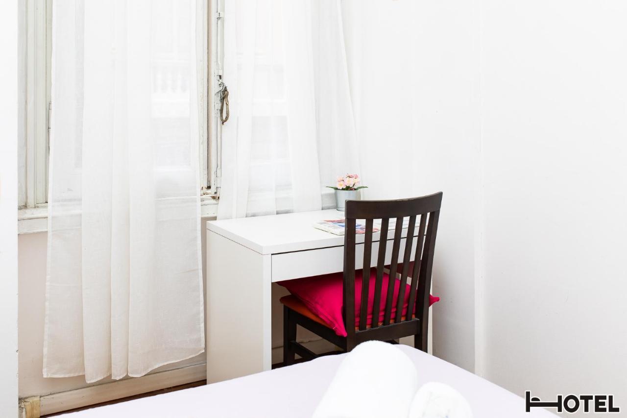 Habitación Doble con baño privado externo - 1 o 2 camas