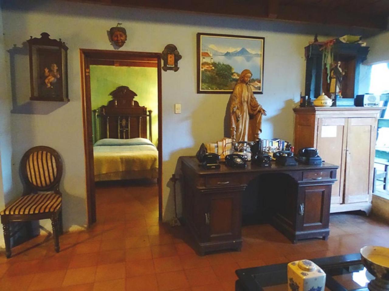 Single Room with Private Bathroom