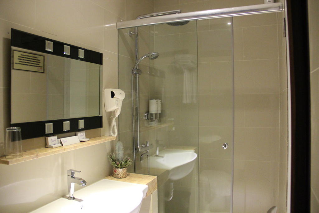 Kamar Superior Double atau Twin