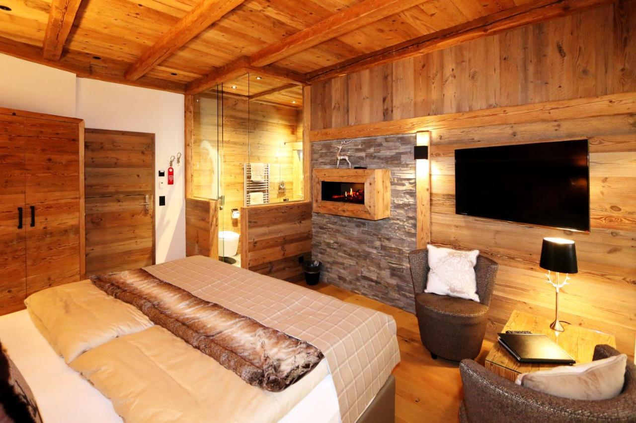 King Room with Balcony