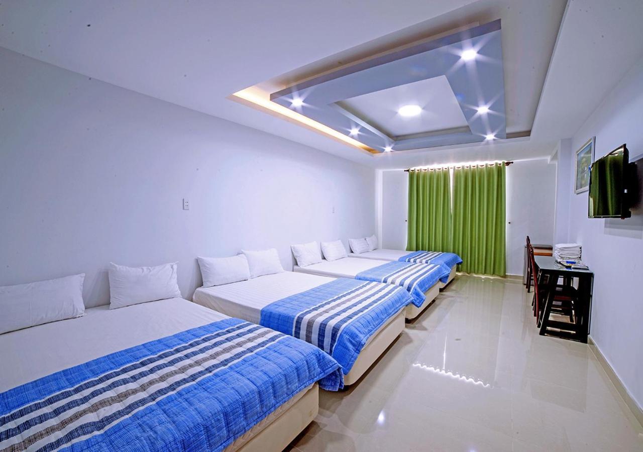 Standard Family Room