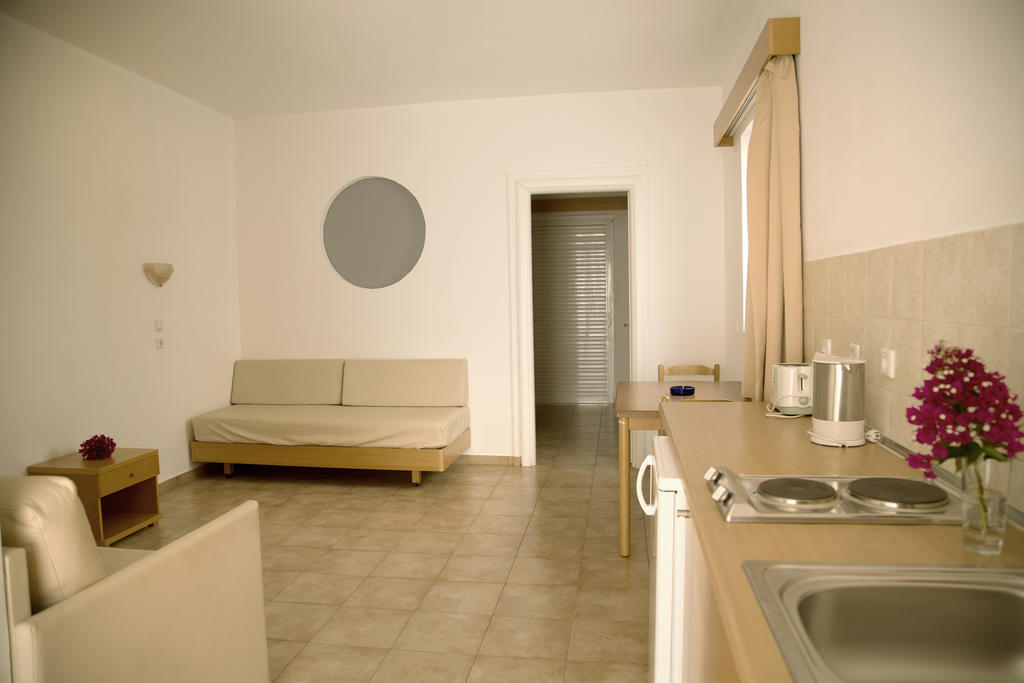 One-Bedroom Apartment (2 -4 Adults)