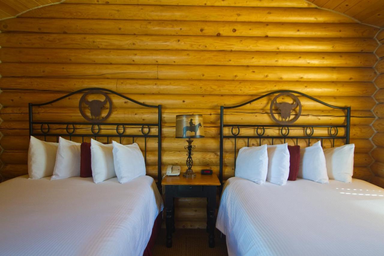 Queen Suite