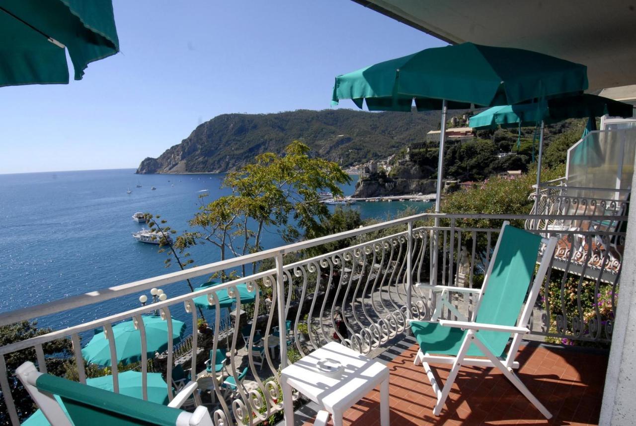 Junior Suite with Balcony and Sea View
