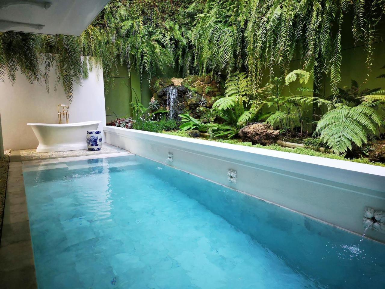 The Waterfall Pool Suite,1147340620:JPEG