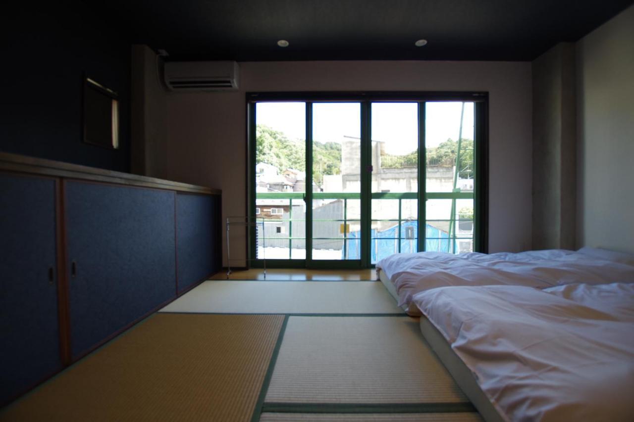 Economy Triple Room