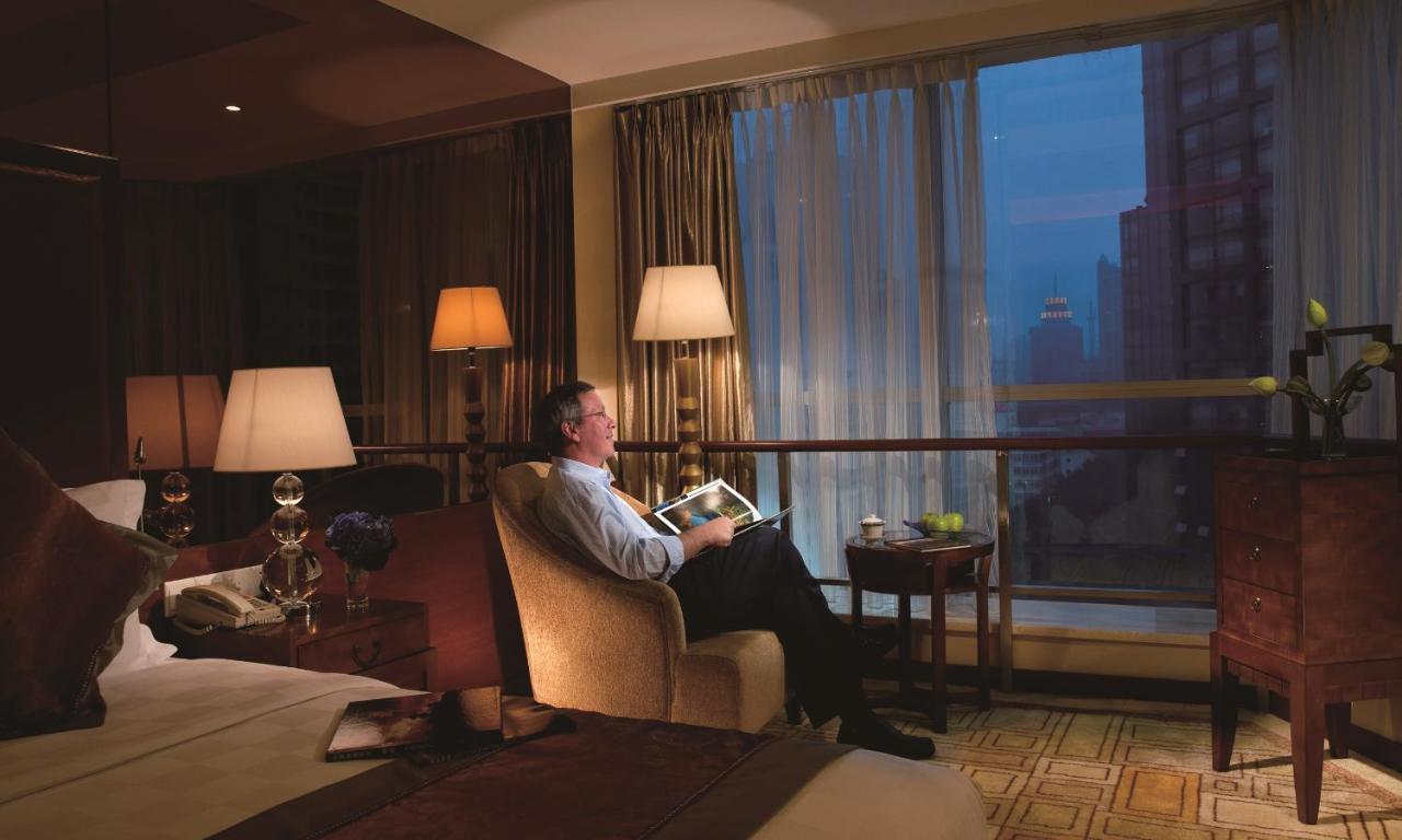 Executive Suite,1195838494:JPEG