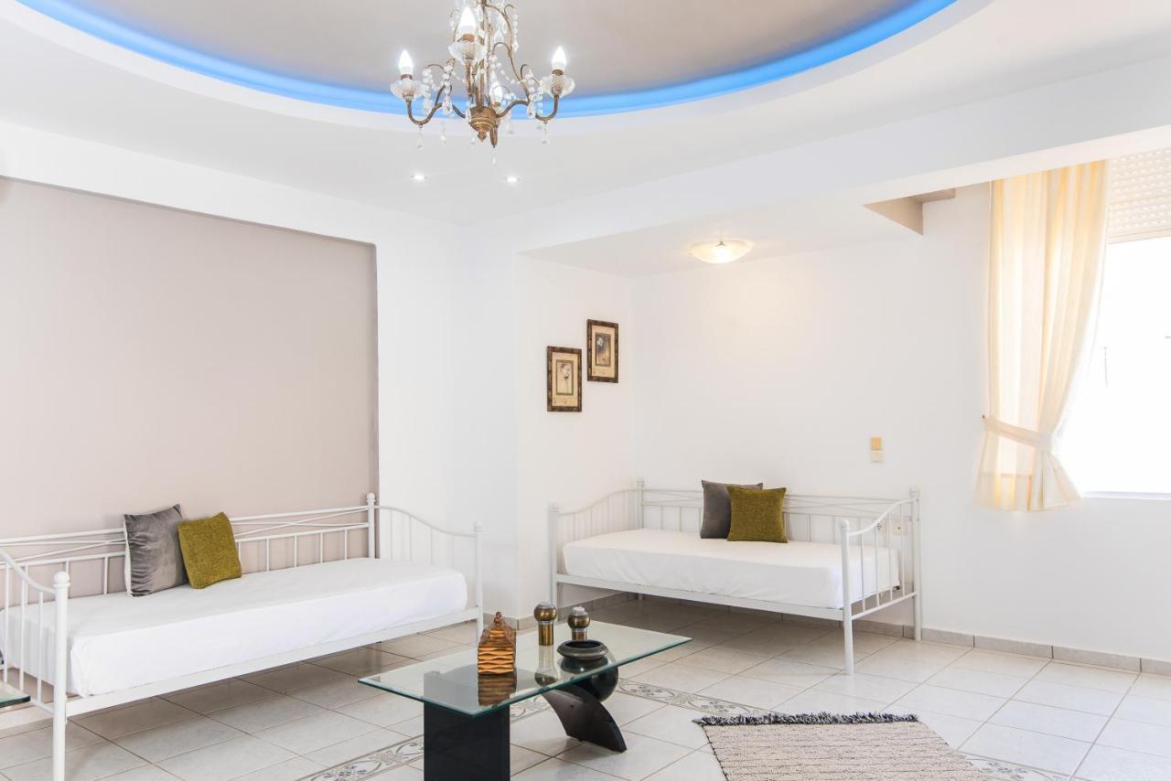 Superior Triple Studio with Garden View
