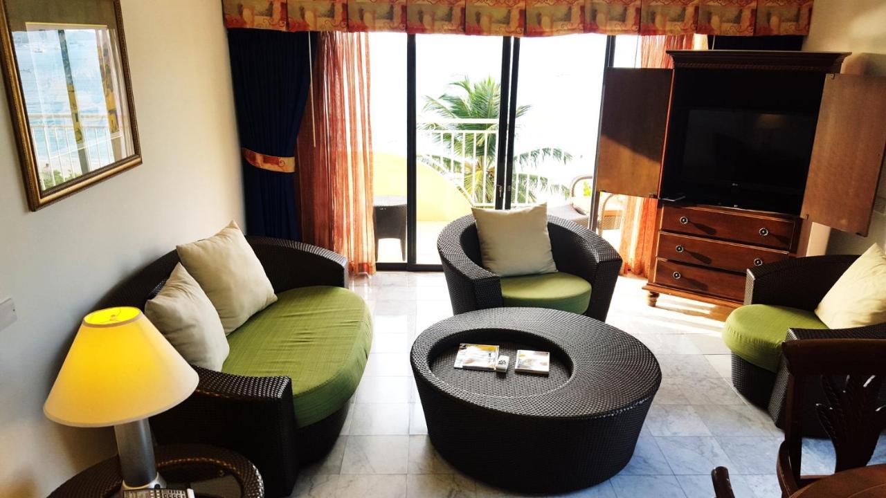 Two-Bedroom Suite with King Bed