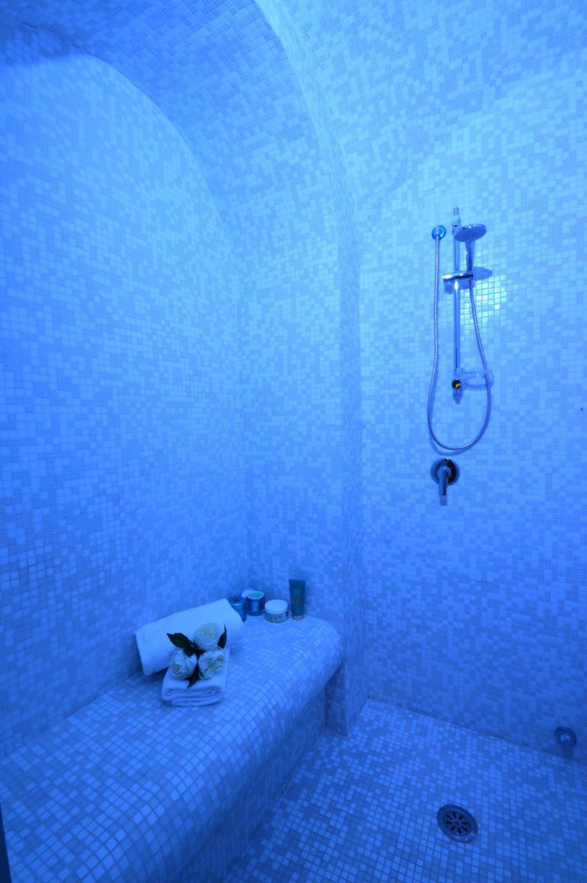 Suite with Spa Access